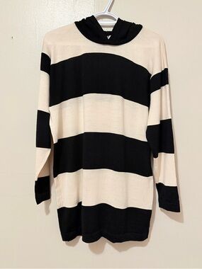 Black and White Striped Hooded Pullover Sweater